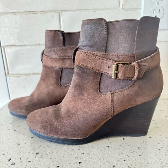 Ralph Lauren Yasline Women’s Brown Suede Leather Wedge Heeled Ankle Booties Sz 6 - Picture 1 of 12
